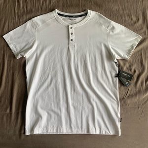 White Kenneth Cole BRAND NEW t shirt with buttons